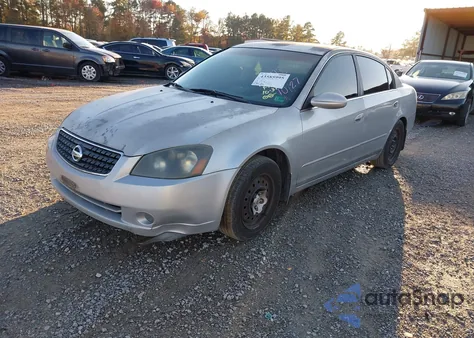 2005 Nissan Altima 2.5 S z USA, uszkodzony, nr VIN 1N4AL11D25C175400